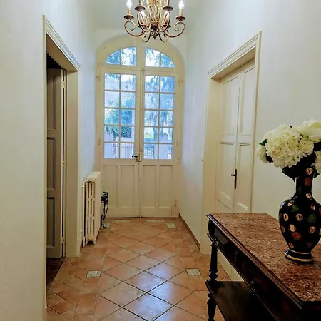 Villa Skycircuitvilla - Beautiful Detached 7 Bed With 3000m2 Grounds