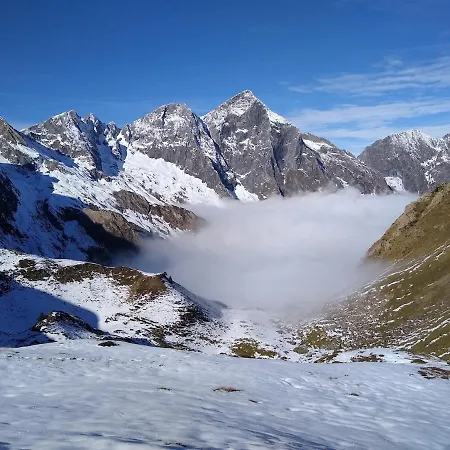 Skycircuitvilla - 4 Star With 8 Bedrooms, Pool And 3000m2 Grounds 빌라 *