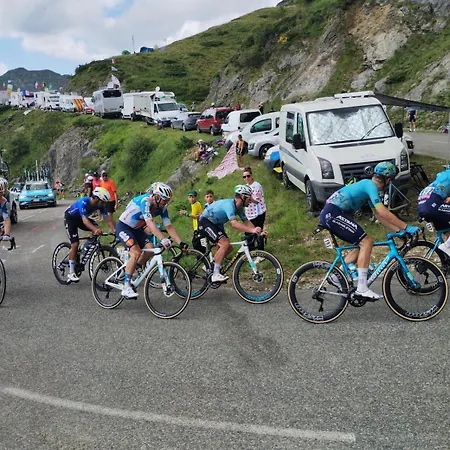 Skycircuitvilla - 4 Star With 8 Bedrooms, Pool And 3000m2 Grounds